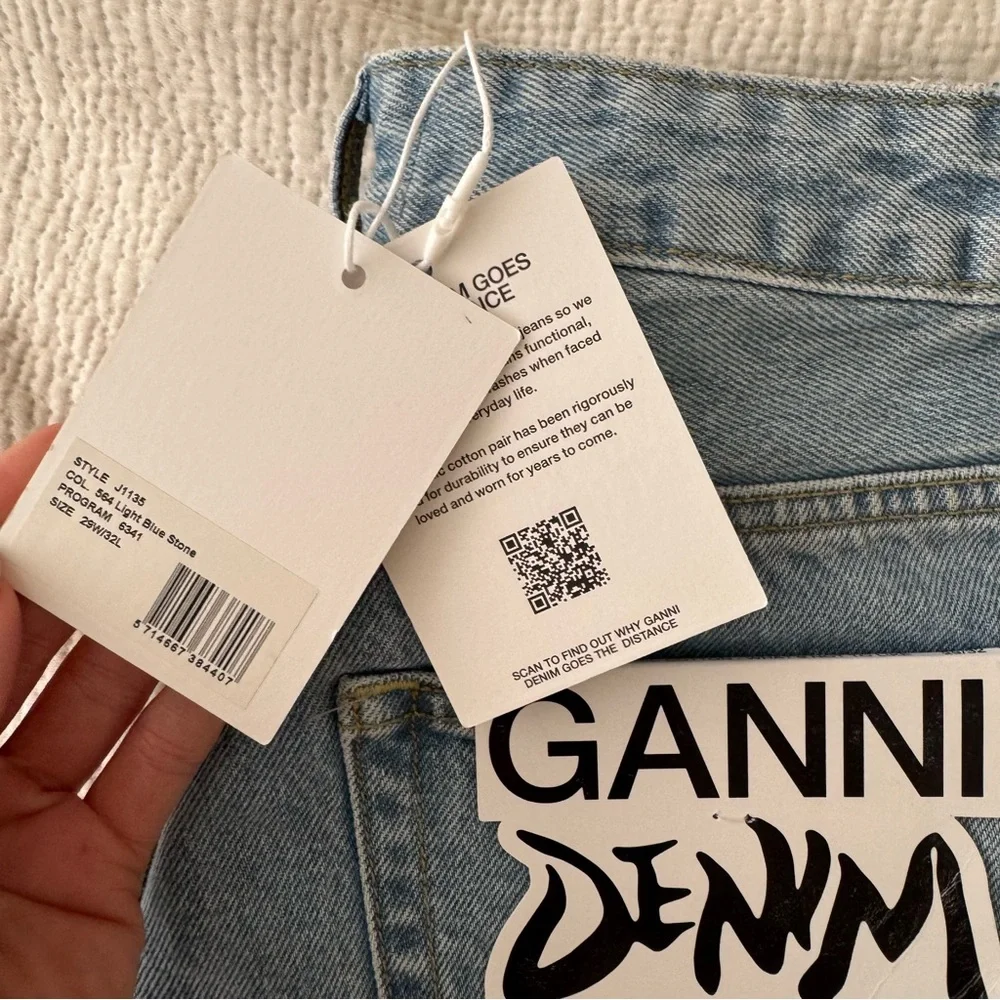 Ganni Light Blue High-Rise Cropped Jeans - Picture 3 of 5